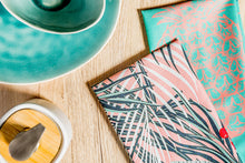 Laden Sie das Bild in den Galerie-Viewer, Tropical & Pineapple Geschirrtücher (2er Set)